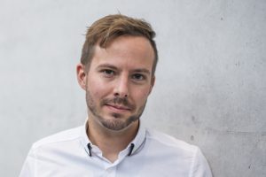 Das Foto zeigt unseren Autor Christoph Huebner